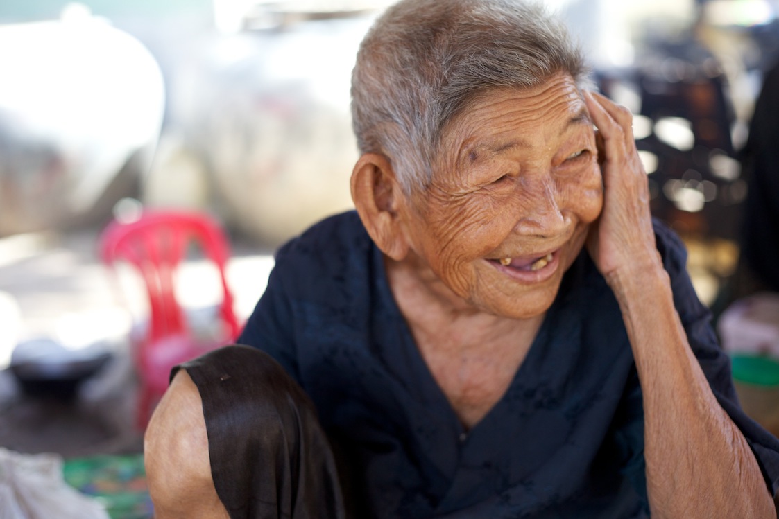 85-year-old woman Kroem Ken discusses her everyday life and Khmer Krom culture. Despite her age, she continues to sell noodles in a food stand in order to make a living. While she still follows many of the Khmer Krom cultural traditions, she notes that younger Khmer Krom people often do not know about many of these traditions. (Photo by Rothany Srun)