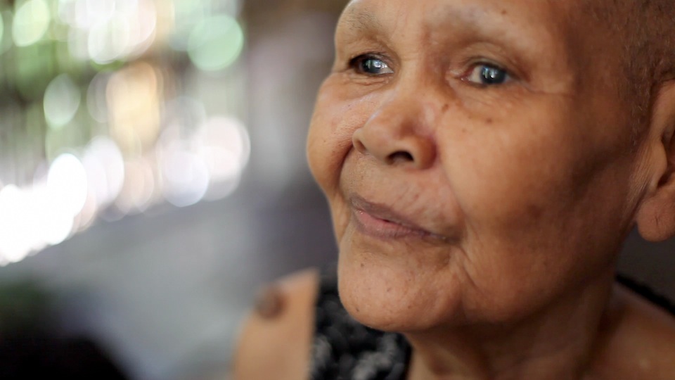 78-year-old Ton Song discusses how she pretended to not be Khmer Krom in order to not be persecuted for her ethnic identity during the Khmer Rouge period. She also discusses the various cultural practices and traditions. (Photo by Rothany Srun)